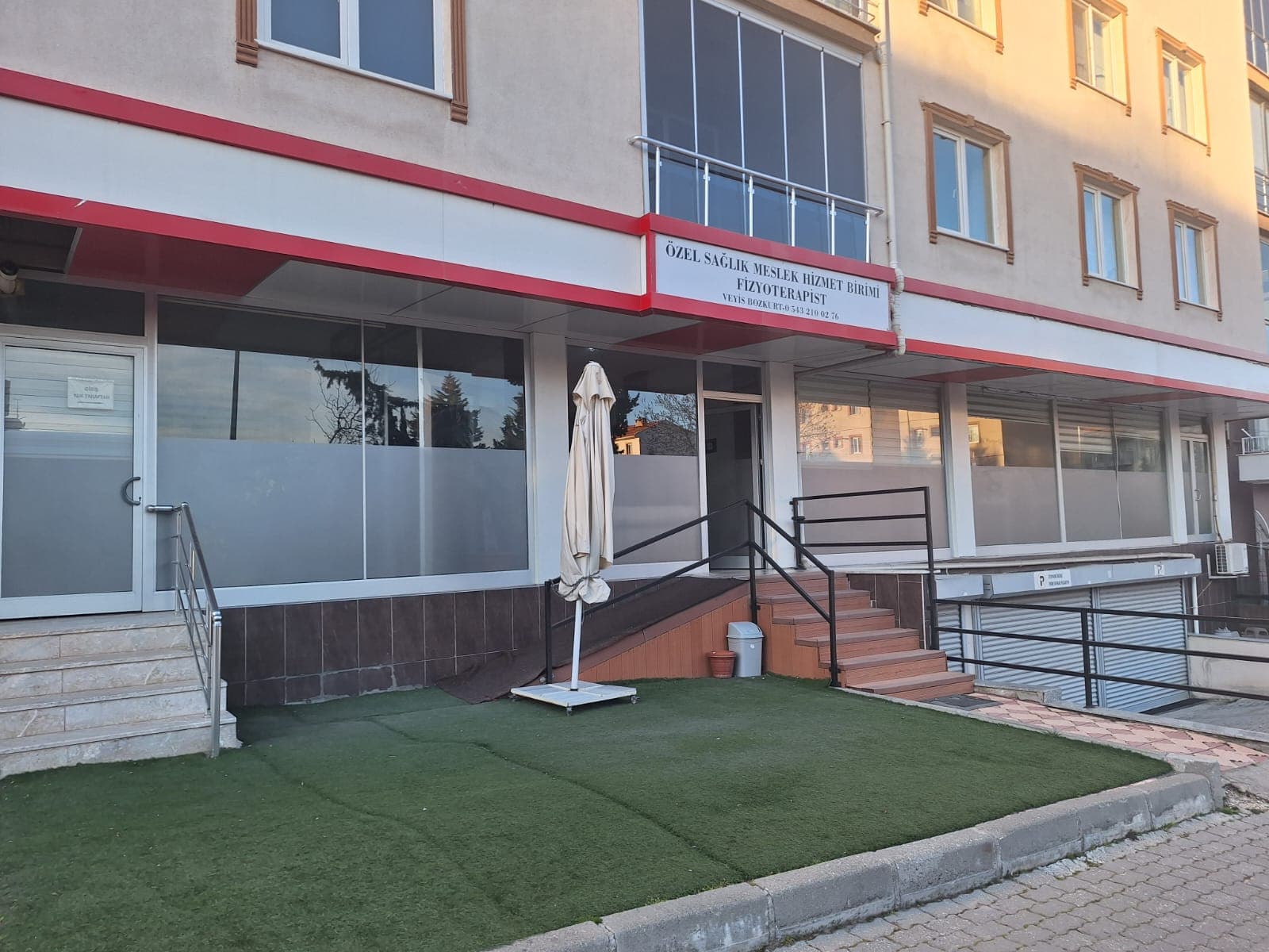 Özel Sağlık Meslek Hizmet Birimi Klinik Görseli